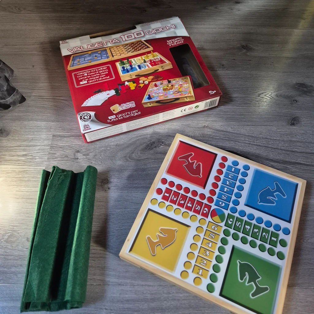 Nieuwe houten koffer met 100 spelletjes – photo 4